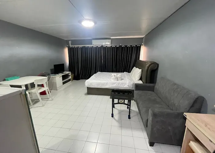 ห้องพักรายวันเมืองทองธานีตึกc5 アパート